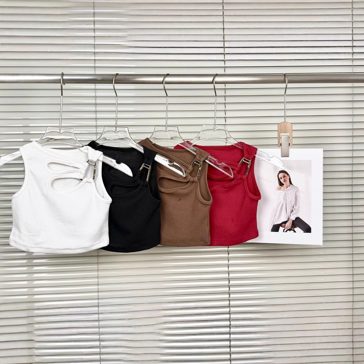Débardeurs courts côtelés sans - Tank Top Ribbed avis et prix